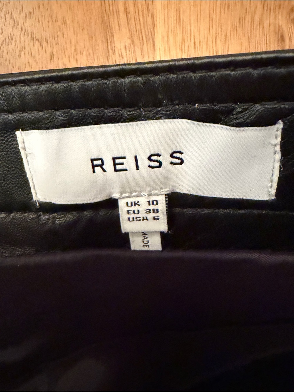 Reiss Edie Leather Mini Skirt - Picture 4 of 6